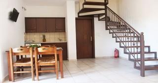 Lola's Aparthotel