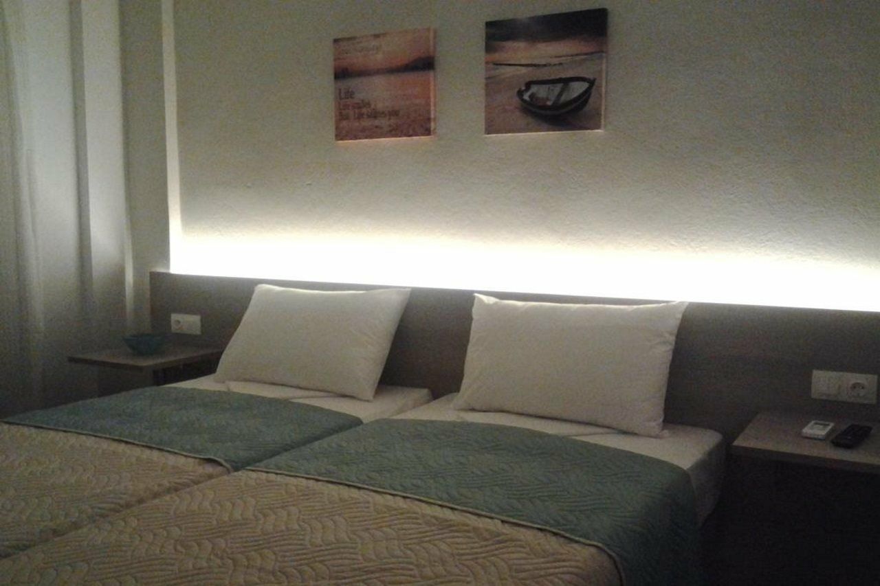 Aparthotel Lola's